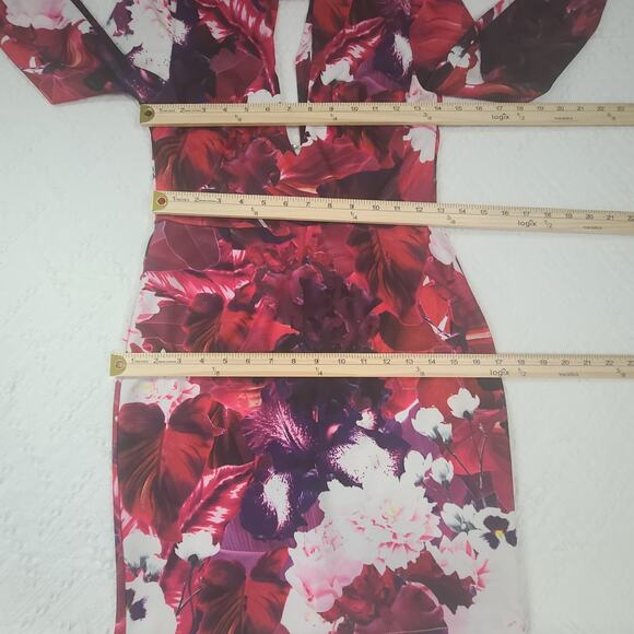 Rise of Dawn Floral Bodycon Dress M plunge Neck Cocktail Party Mini cocktail - Picture 5 of 12
